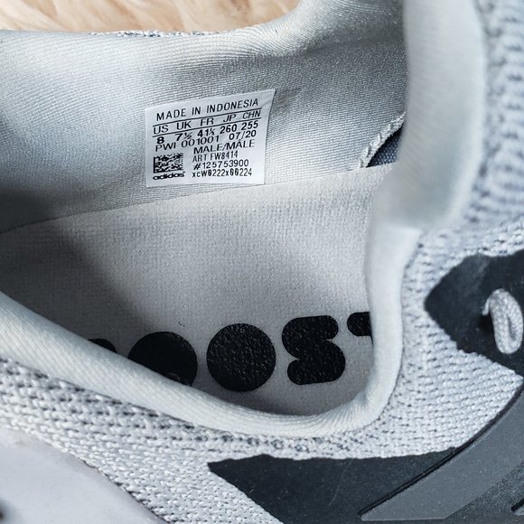 NWT ADIDAS BOOST RUNNING Sneakers/ Men Size 8 - Picture 5 of 5